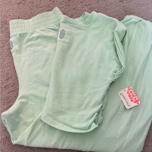 Free people hot shot crossover set(brand new with tags) - pistachio